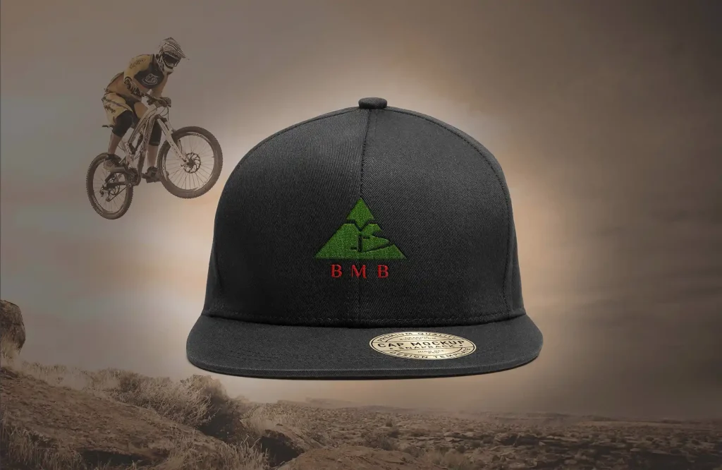 Casquette noire avec le logo Bespoke Mountain Bike au centre
