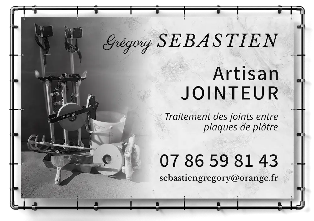 Affiche de sponsoring pour Gregory Sebastien, avec son intitul&eacute; de m&eacute;tier, ce qu'il fait et ses coordonn&eacute;es, ainsi qu'une photo repr&eacute;sentant des outils de son travail.